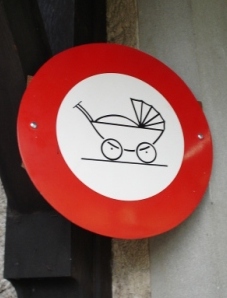 Fahrverbot für Kinderwagen